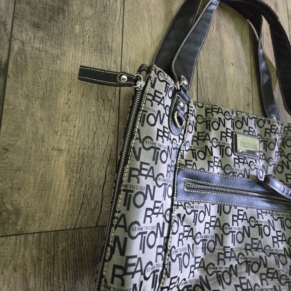 Kenneth Cole Reaction Black and Gray Tote Bag - Picture 5 of 12